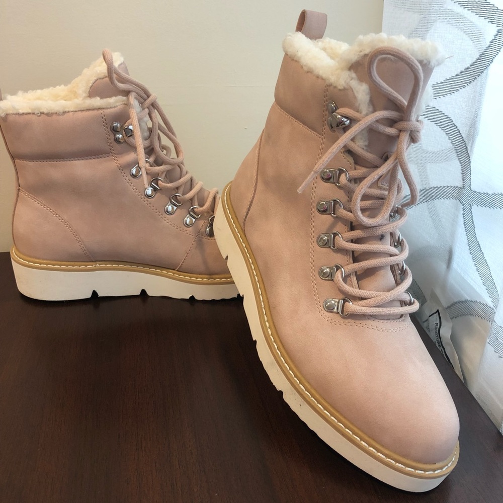 Aldo Ankle lace up booties